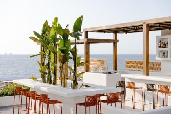 Olvo Restaurant Paros